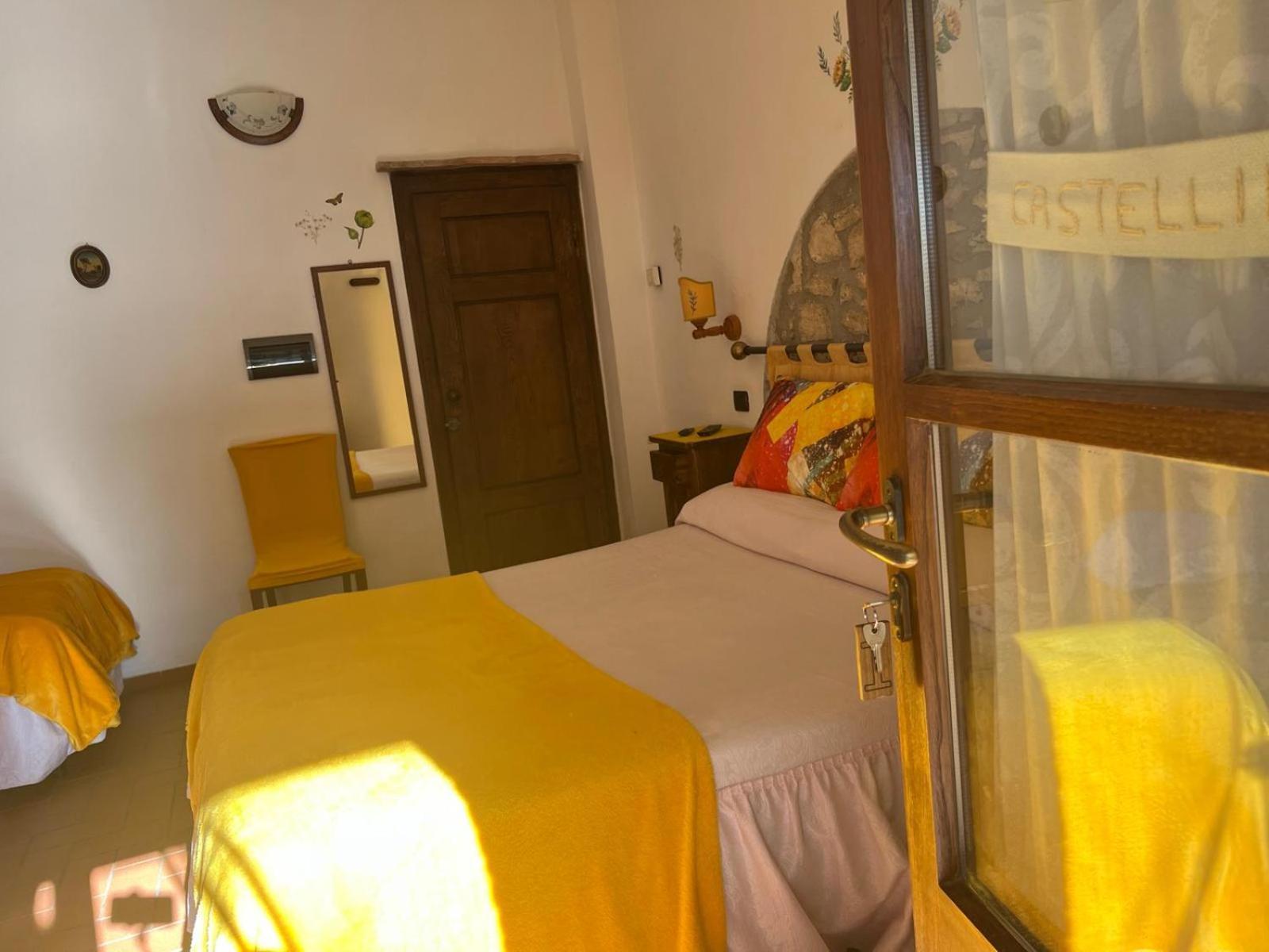 Agriturismo La Castellina Saturnia Exterior photo